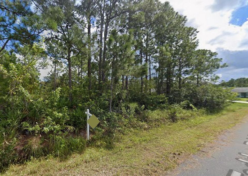 2nd image of 862 Tedder Rd SE