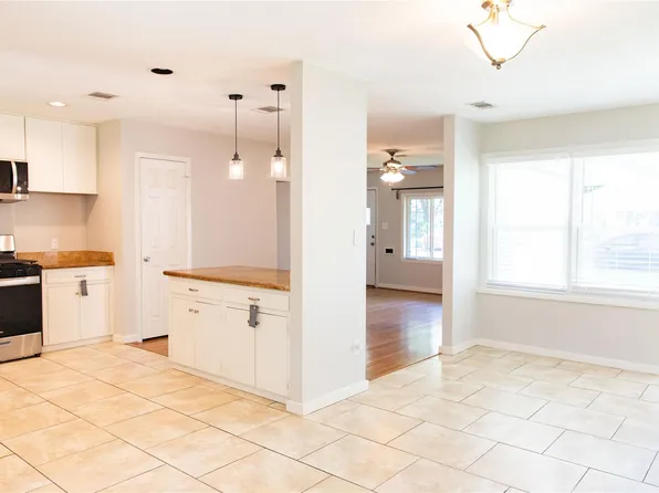 3314 Rochdale St, Houston, TX 77025