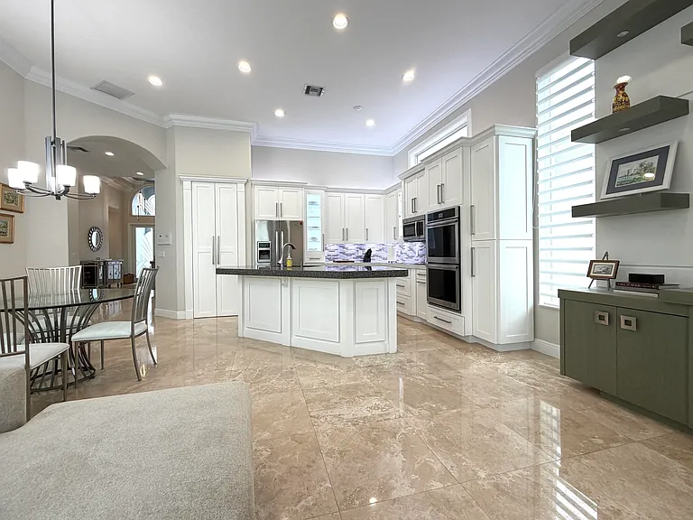 7750 NW 120th Dr — Photo 12