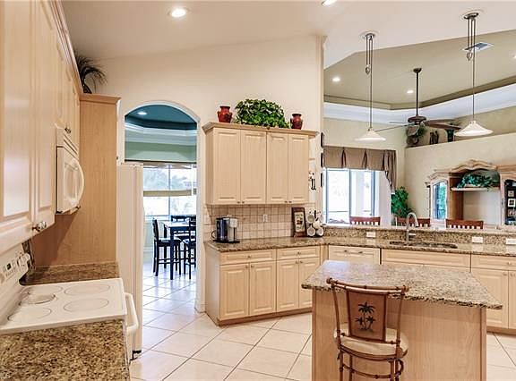 5th image of 14795 Indigo Lakes Cir