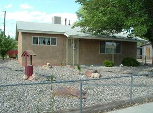4605 Glendale Rd NW, Albuquerque, NM 87105