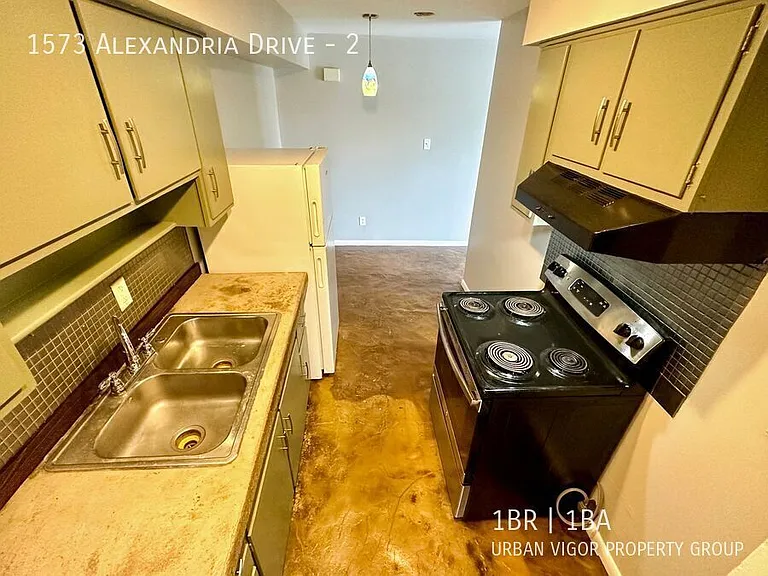 1573 Alexandria Dr #2 — Photo 10