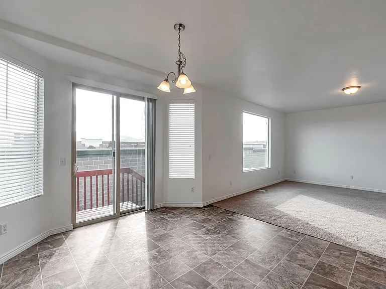 59 W Condor Rd — Photo 8