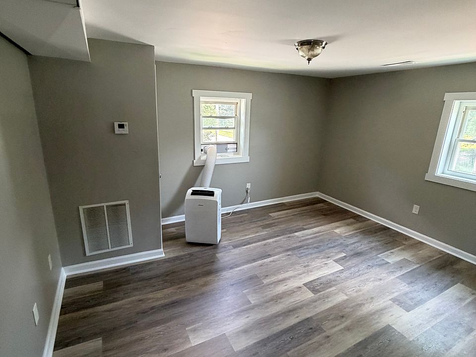 1st image of 619 Market St #3