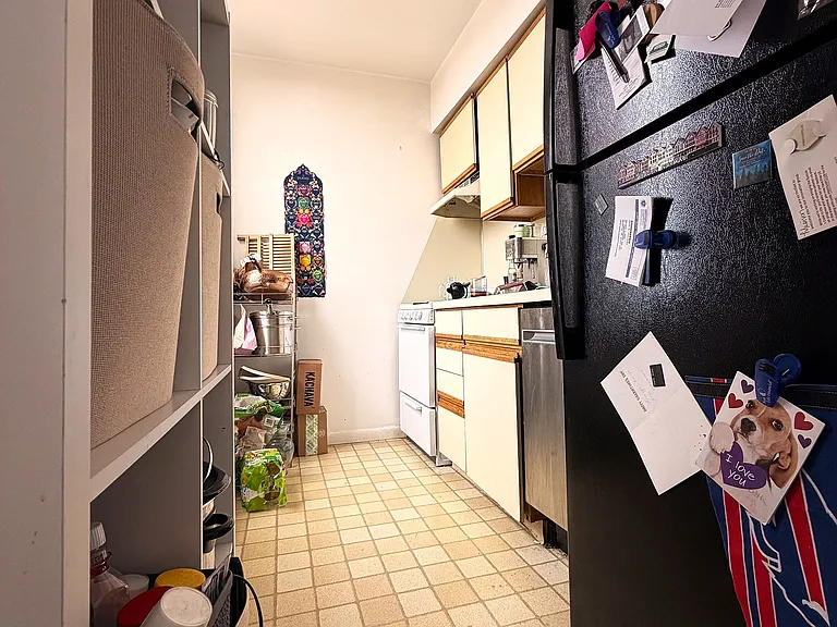 26 Commonwealth Ter #18 — Photo 9