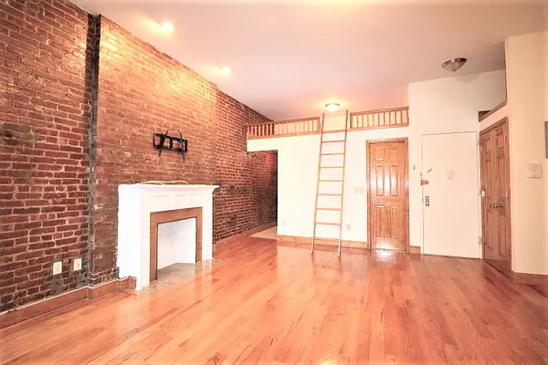 Rented by Oxford Property Group | media 2