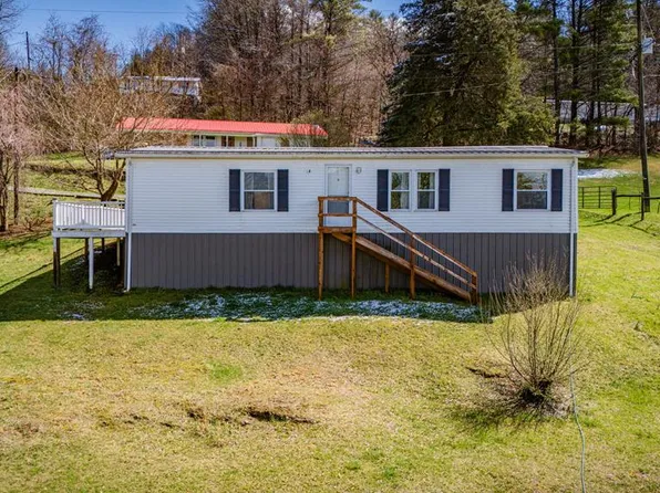116 Redwood Dr, Honaker, VA 24260