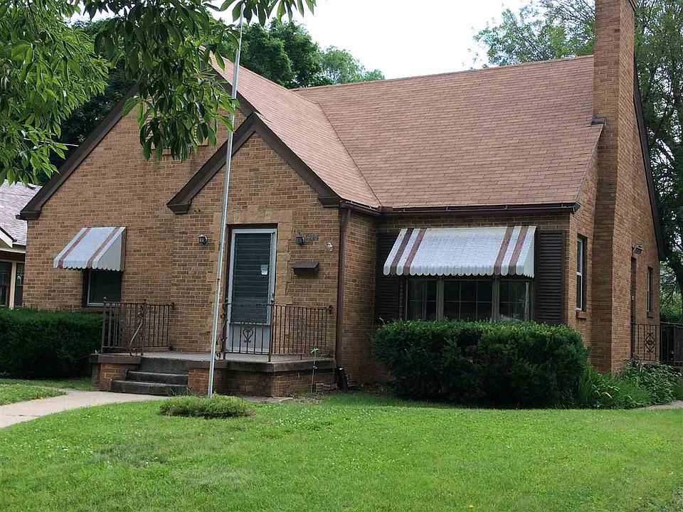 1st image of 417 James Ave