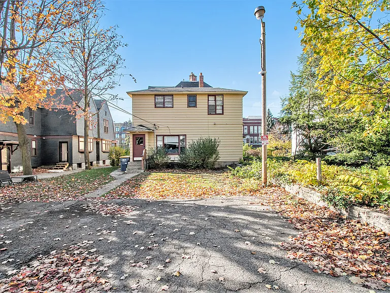 148 College Ave NE #3 — Photo 11