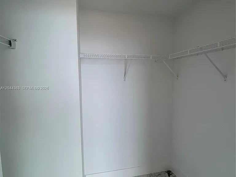 253 NE 2nd St #2409 — Photo 25