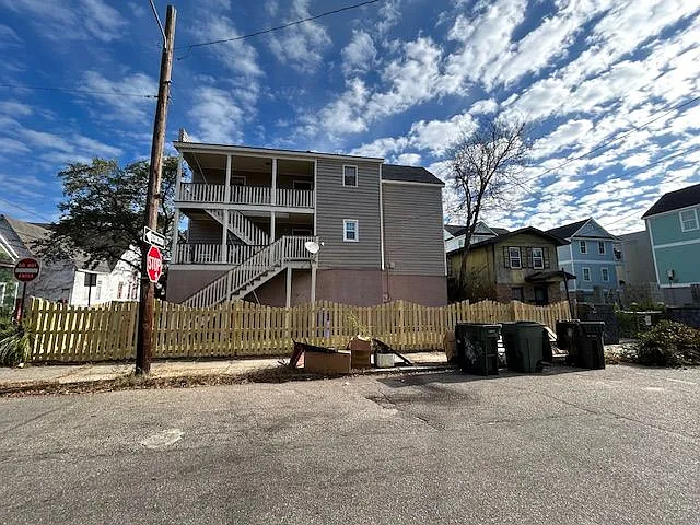 61 Cooper St #B — Photo 32