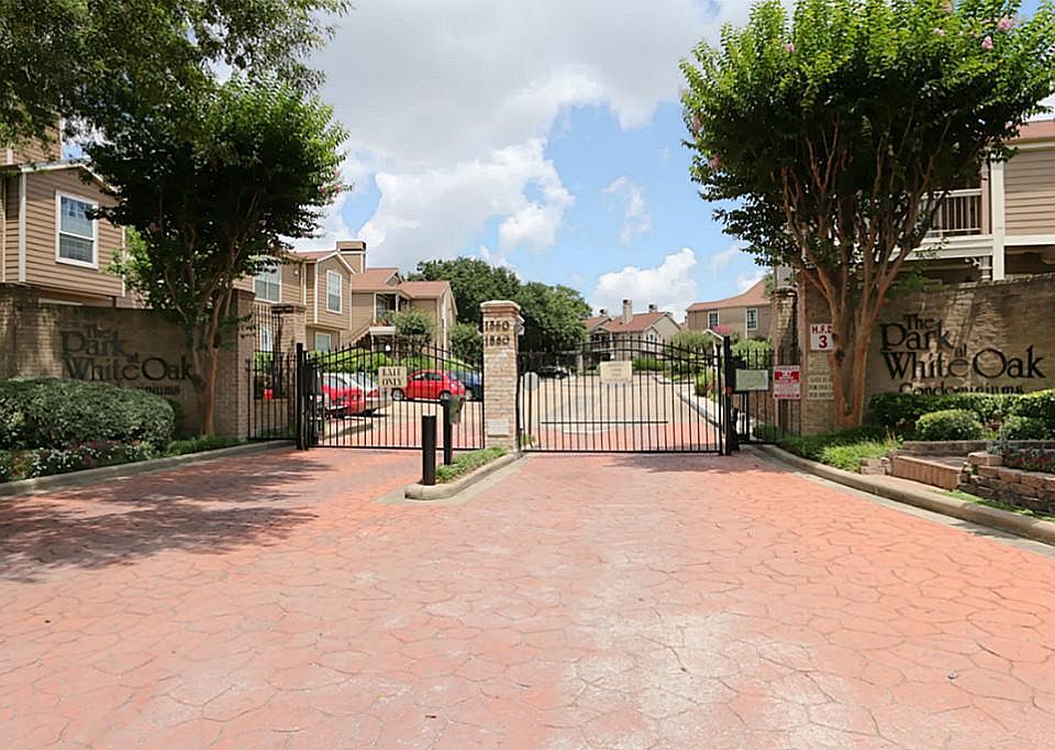 1st image of 1880 White Oak Dr APT 153