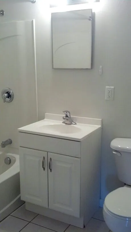 1 bed, 900 sqft, $1,150 — Photo 4