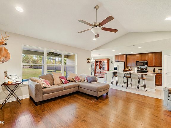 3rd image of 7823 ODIS YARBOROUGH Road