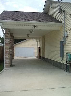 2nd image of 2009 Maryland Ave