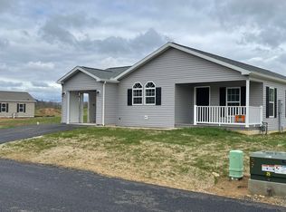 1083 Oak Terrace Dr, Martinsburg, PA 16662