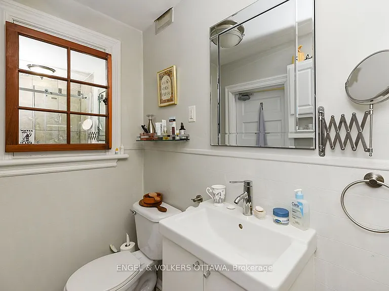 81 3rd Ave #1 — Photo 22
