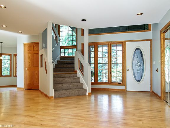 3rd image of 1370 Dunns Ct