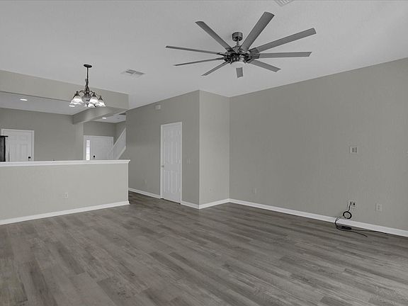 4th image of 4500 SW 52nd Cir APT 105
