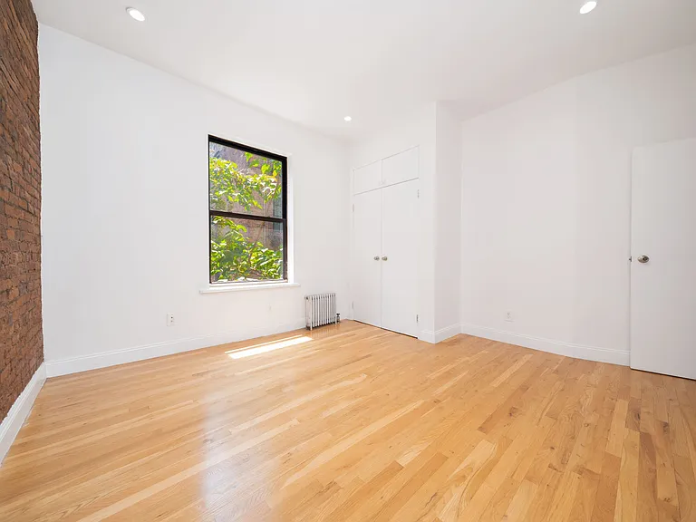 530 W 157th St #4E — Photo 5