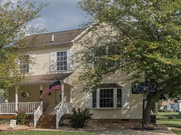 1766 Forest Ave, Louisville, VA 24416