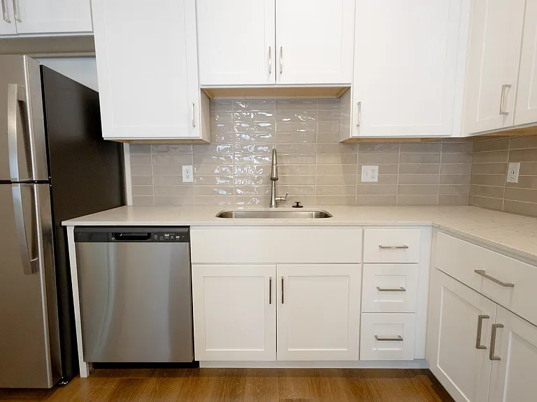 Allure Apartments — Photo 59