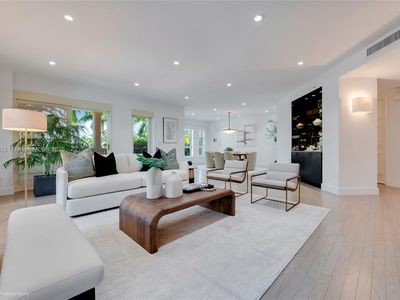 13637 Deering Bay Dr APT 231, Coral Gables, FL, 33158