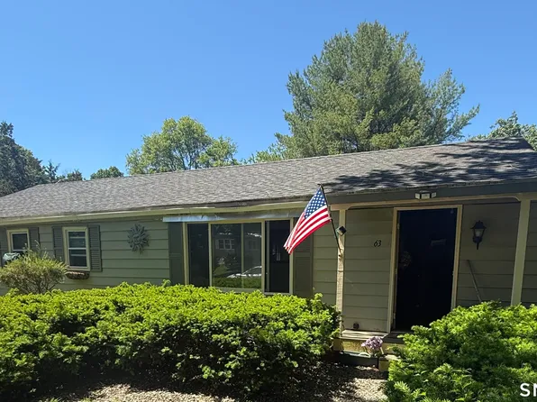 63 Evergreen Park, Clinton, CT 06413