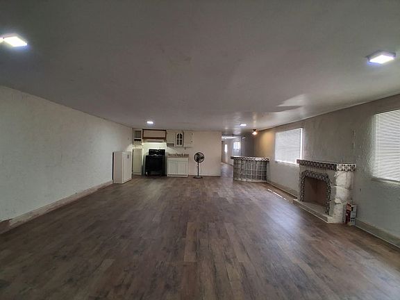 2nd image of 1817 Lincoln St