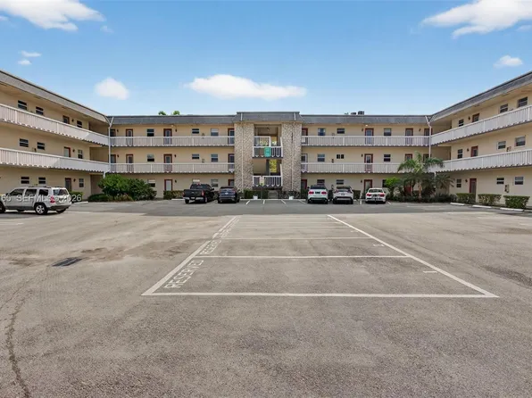 4299 NW 16th St APT 210, Fort Lauderdale, FL 33313