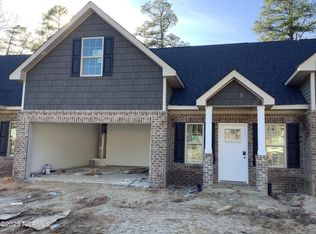 306 Mashie Ct, Pinehurst, NC 28374