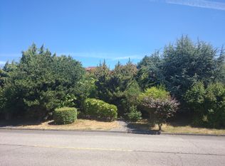 2360 Magnolia Blvd W, Seattle, WA 98199
