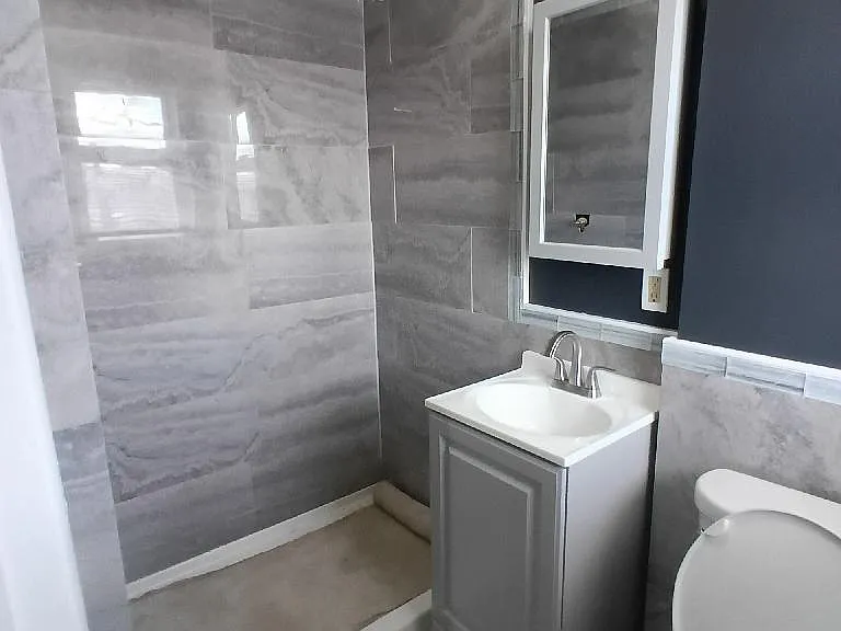 310 Hawkins St #9 — Photo 5