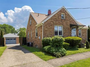 339 E 38th St, Erie, PA 16504