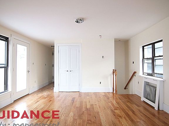3rd image of 170 W 78th St APT D2