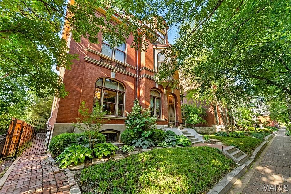 1st image of 2335 Whittemore Pl