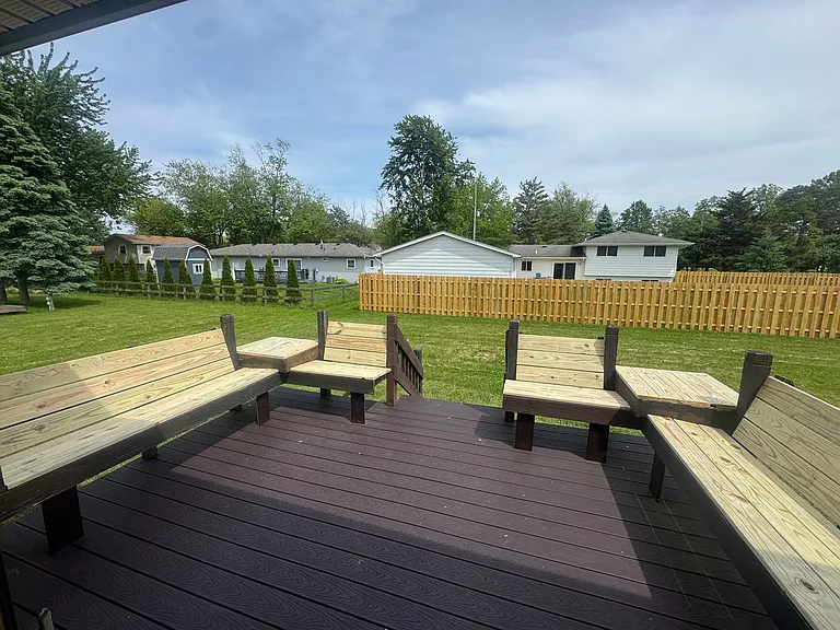 13850 Laplaisance Rd — Photo 17