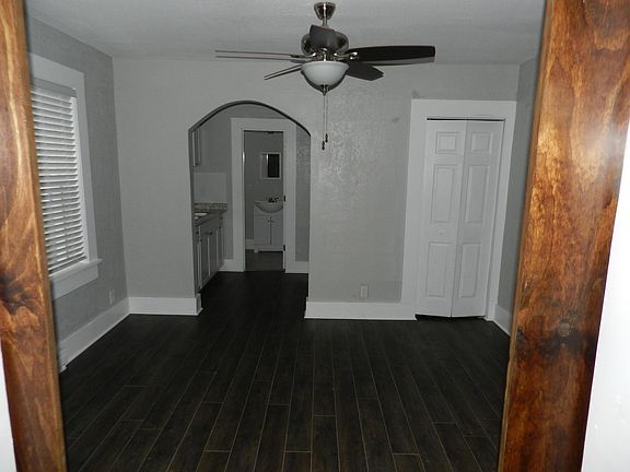 3rd image of 108 7th St N APT 1