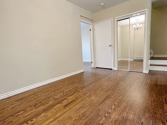 4th image of 53 Godstone Rd Unit 119