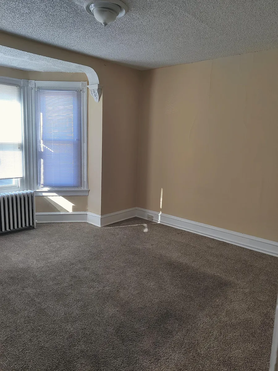 Building Photo - 4561 N Camac St #2