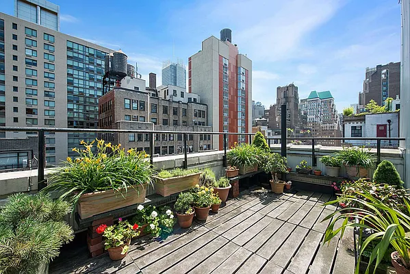 Sold by CORE | media 10