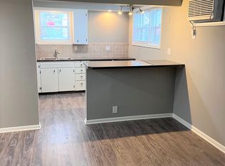 734 S 50th St #2, Omaha, NE 68106