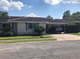 1222 N Arnoult Rd, Metairie, LA 70001