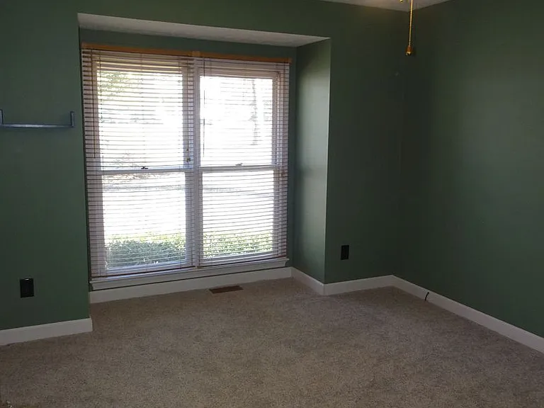 6240 Adams Hunt Dr — Photo 15