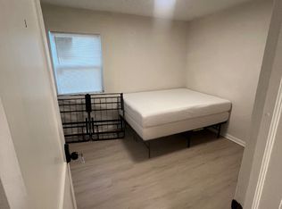 981 McTyre Ct ROOM 3, Jacksonville, FL 32254