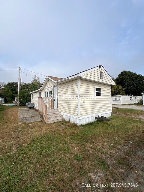 1st image of 681 Main Rd N Trailer 29