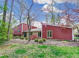 300 Deerpark Cir, Dayton, OH 45429