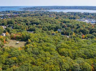 202 Pheasant Hill Dr, Portland, ME 04101