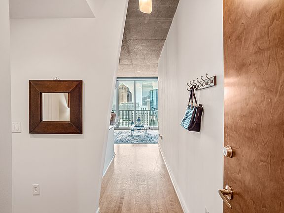 2nd image of 860 Peachtree St NE Unit 1811