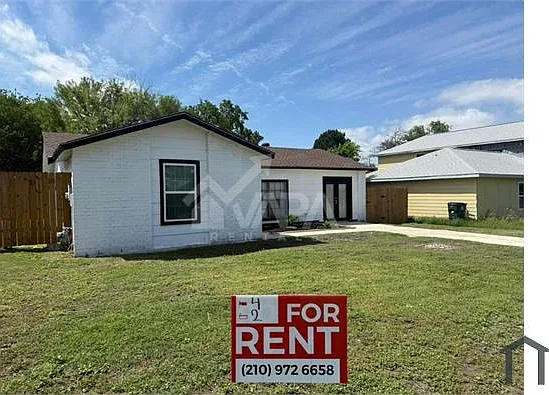 7210 Glen Trl